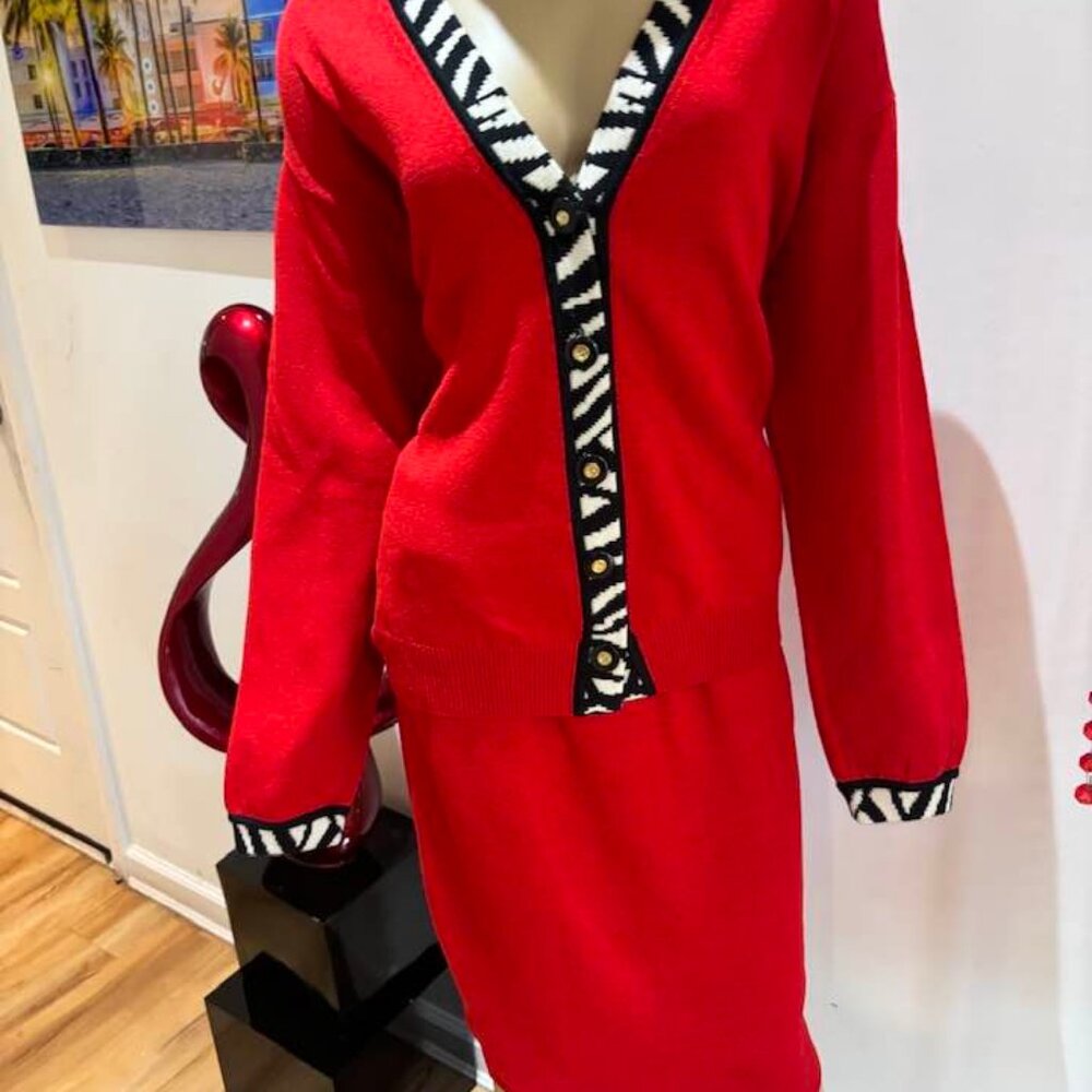 St John skirt suit red animal tiger 12 Large set embellished jacket cardigan